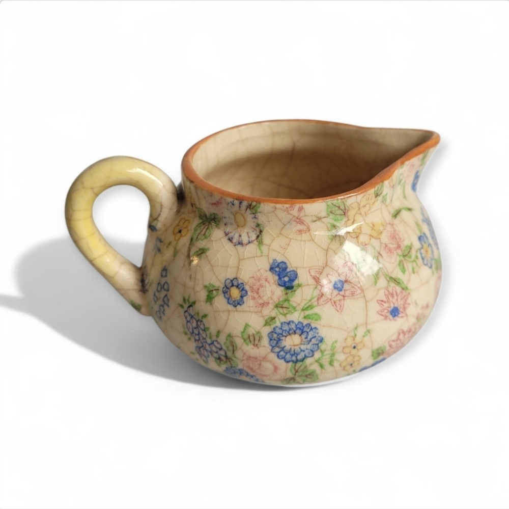 Vintage Cottagecore creamer shabby chic made in japan